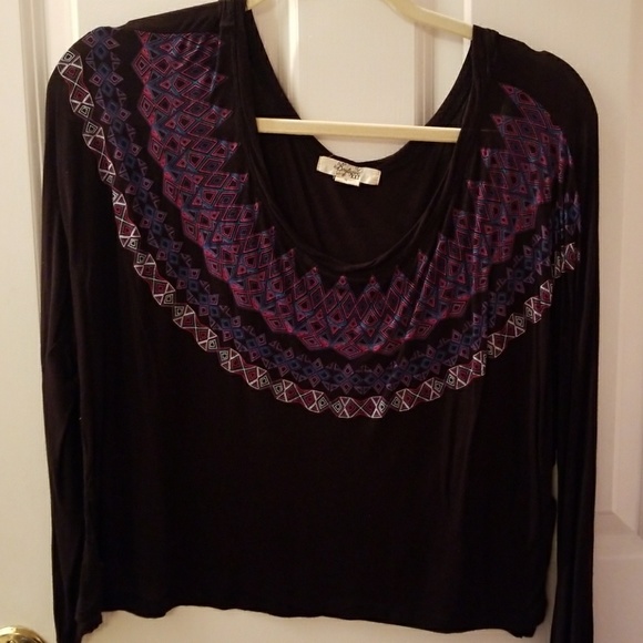 F21 long sleeve crop top - Picture 2 of 2